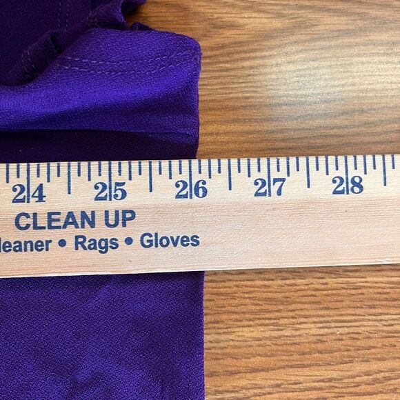 Purple Grommet Neckline Short Sleeve Top - Picture 5 of 8